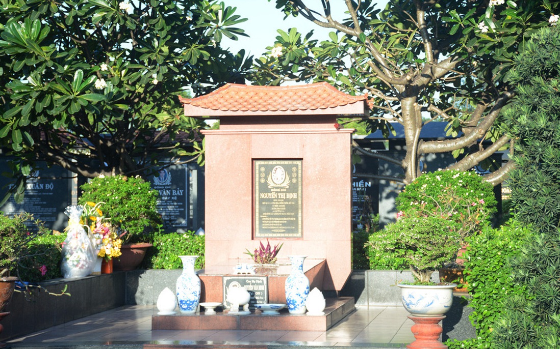 Khởi công nâng cấp phần mộ nữ tướng Nguyễn Thị Định 