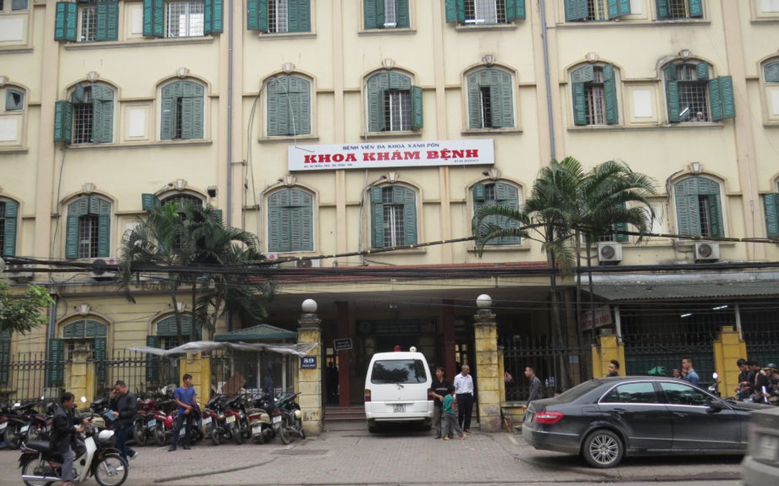 3 y bác sĩ bệnh viện Xanh Pôn bị đình chỉ công tác vì nghi sai phạm trong xét nghiệm HIV