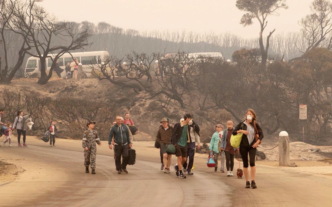 Thảm cảnh của người dân Australia trong nạn cháy rừng