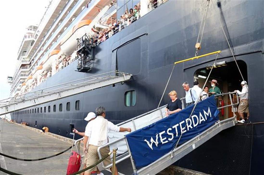 Nữ hành khách tàu Westerdam bị phát hiện lây nhiễm Covid-19