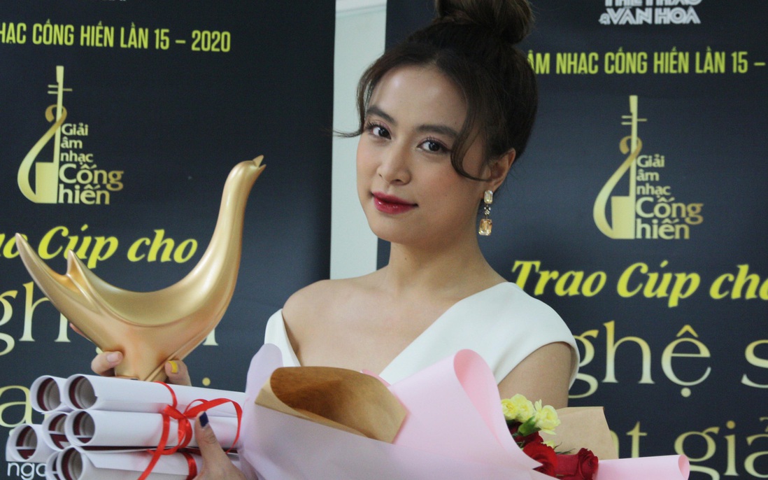 Hoàng Thùy Linh lập kỷ lục với 4 giải âm nhạc Cống hiến