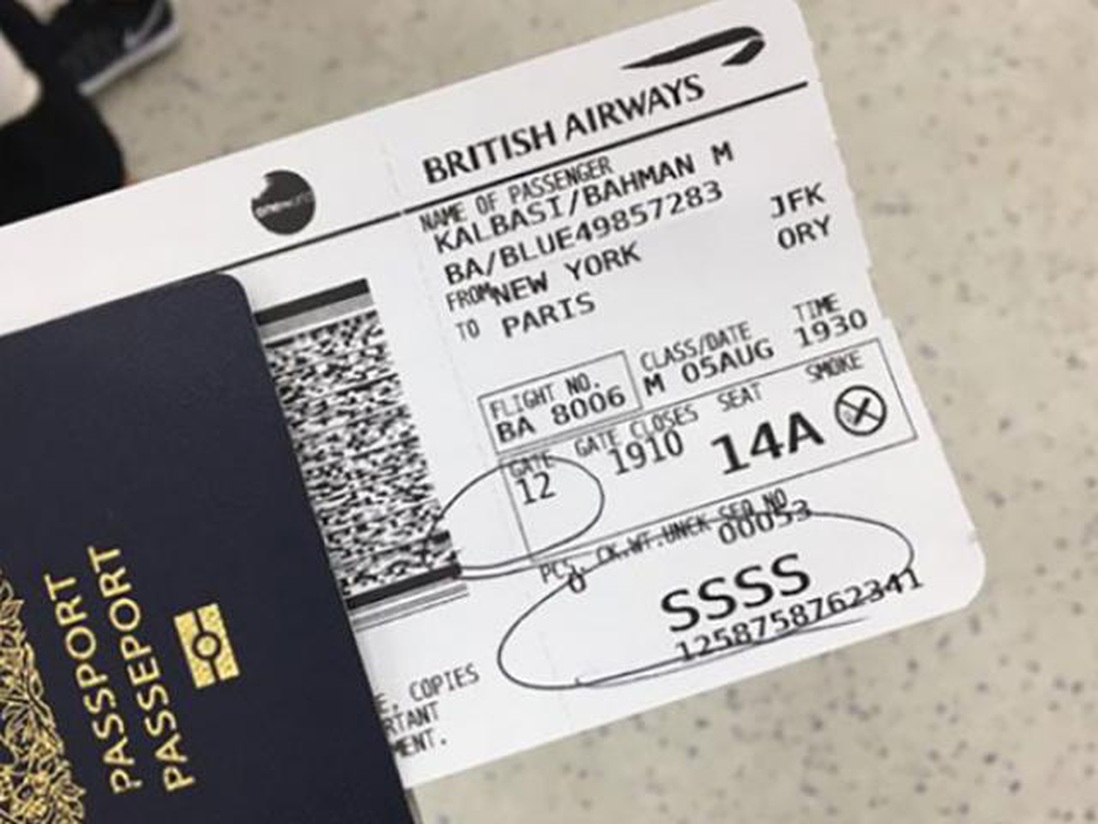 8 vật dụng nhất định phải có trong hành lý xách tay trên mọi hành trình