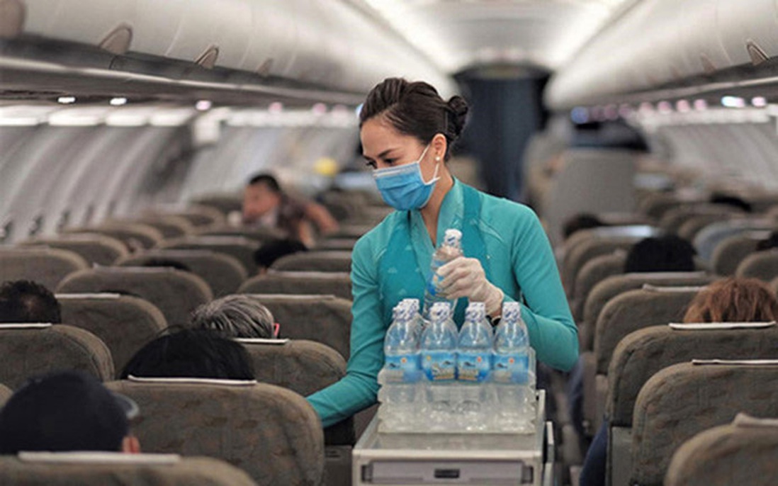 Vietnam Airlines chỉ duy trì 4 đường bay, khách được hỗ trợ đổi hành trình