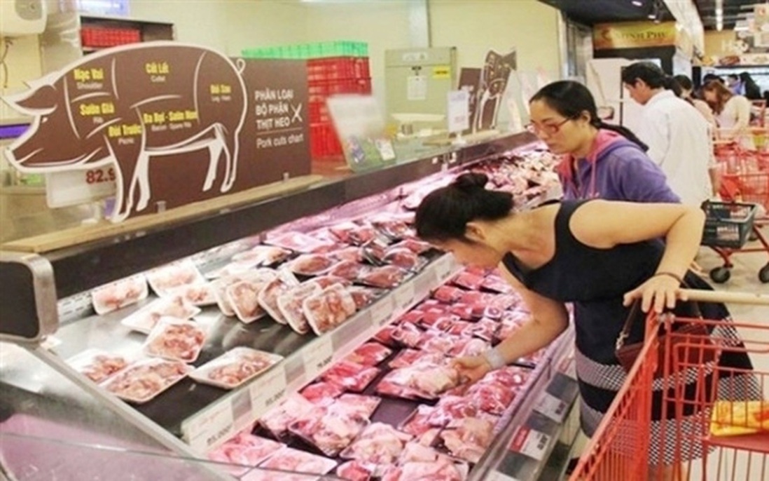 Các doanh nghiệp lớn cam kết giảm giá bán thịt lợn