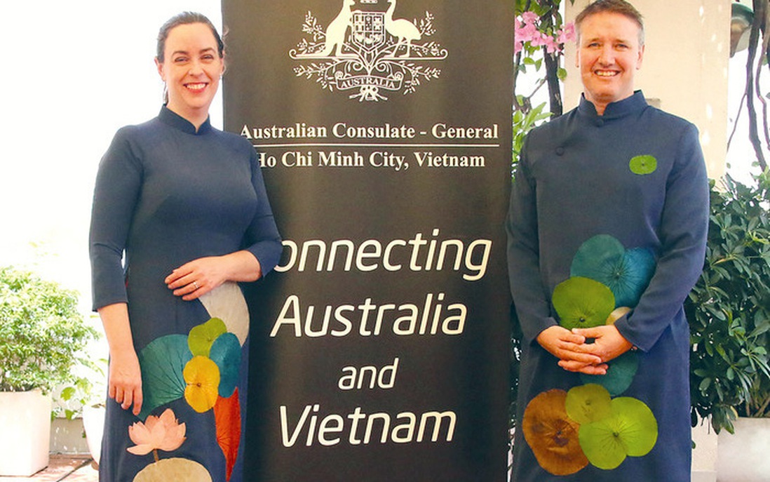 Tổng lãnh sự Australia tại TPHCM: “Tôi thích mặc áo dài Việt Nam trong các sự kiện quan trọng”