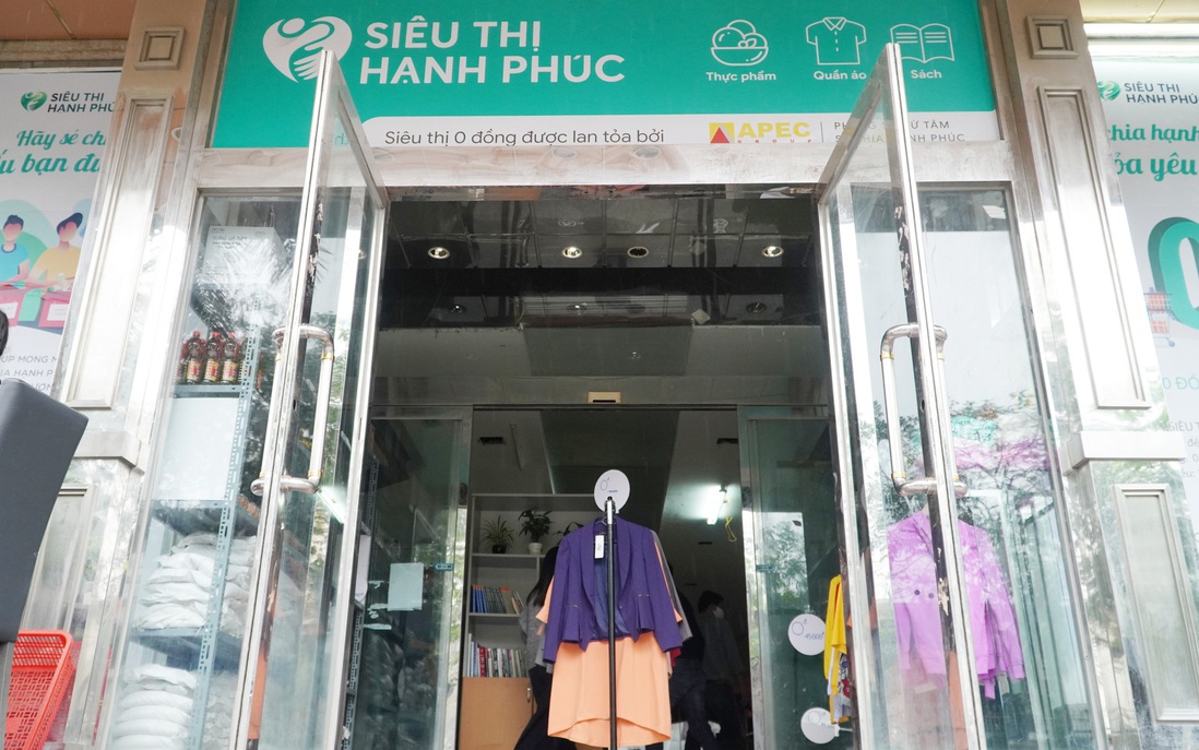 Người khốn khó khi đến “siêu thị 0 đồng” tại Hà Nội sẽ được miễn phí 5 sản phẩm
