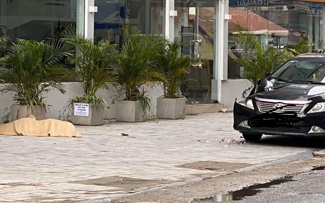 Hà Nội: Cư dân Hồ Gươm Plaza hoảng hốt khi biết một phụ nữ rơi xuống đất tử vong