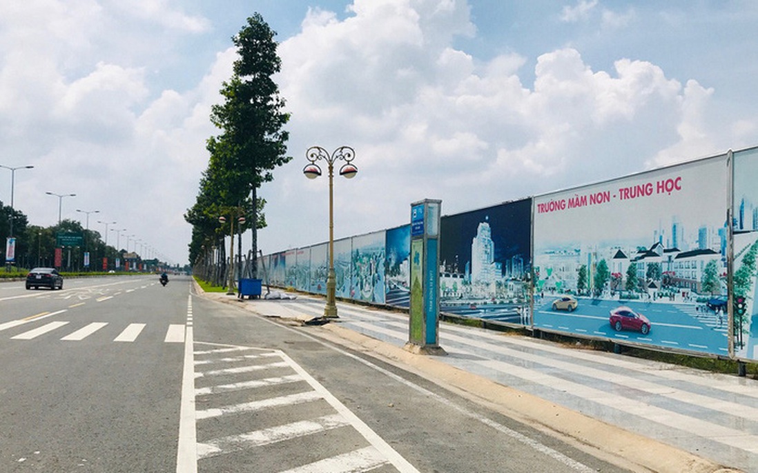 Vụ thâu tóm 43ha ‘đất vàng’: ‘Số phận’ khách hàng dự án khu đô thị Tân Phú sẽ ra sao?