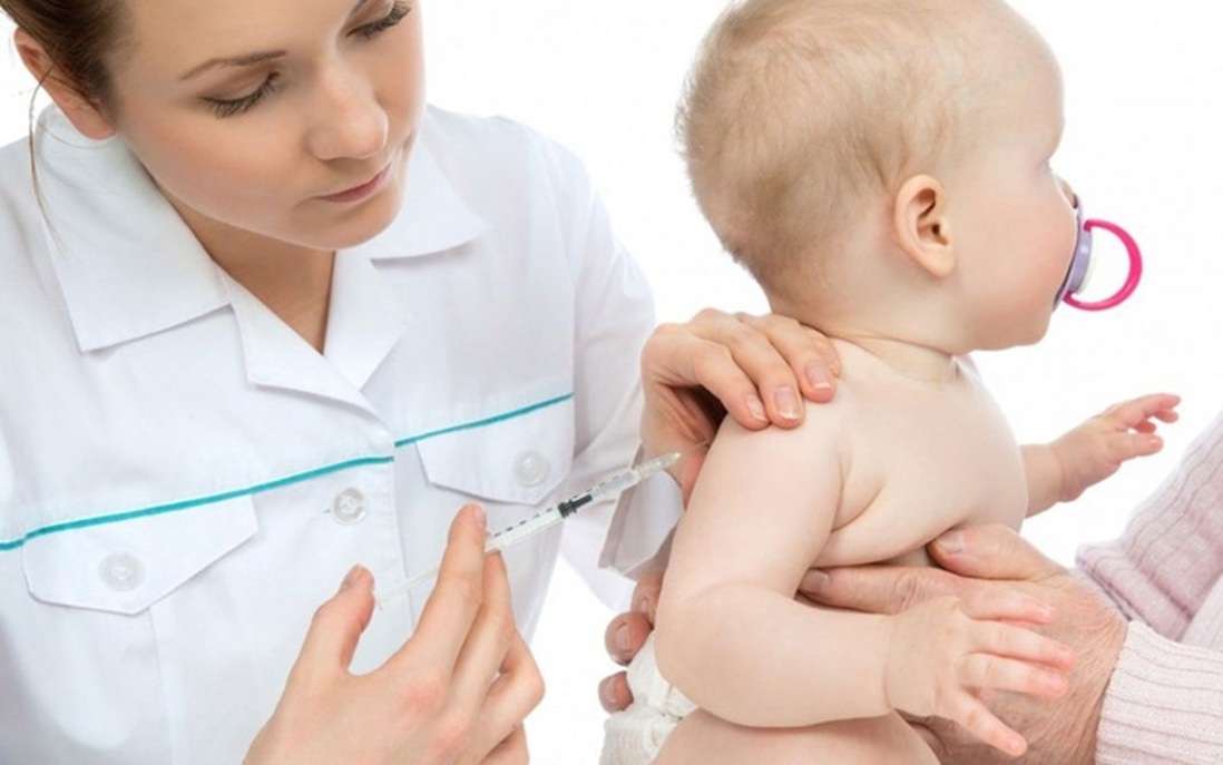 Những điều cần biết khi tiêm phòng vaccine lao cho trẻ