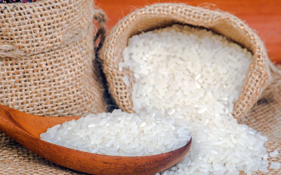 Tháng 4 và 5: Mỗi người dân sẽ được dự phòng thêm gần 13 kg gạo 