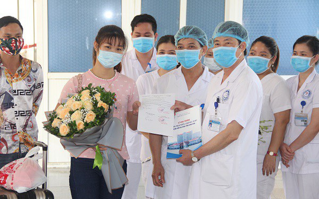 Bệnh nhân nhiễm Covid-19 cuối cùng điều trị tại Ninh Bình được chữa khỏi