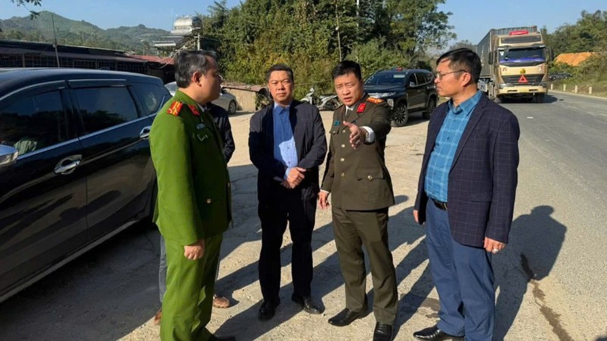 Khởi tố vụ án, tạm giữ tài xế gây tai nạn nghiêm trọng làm 6 người thương vong ở Lạng Sơn- Ảnh 1.