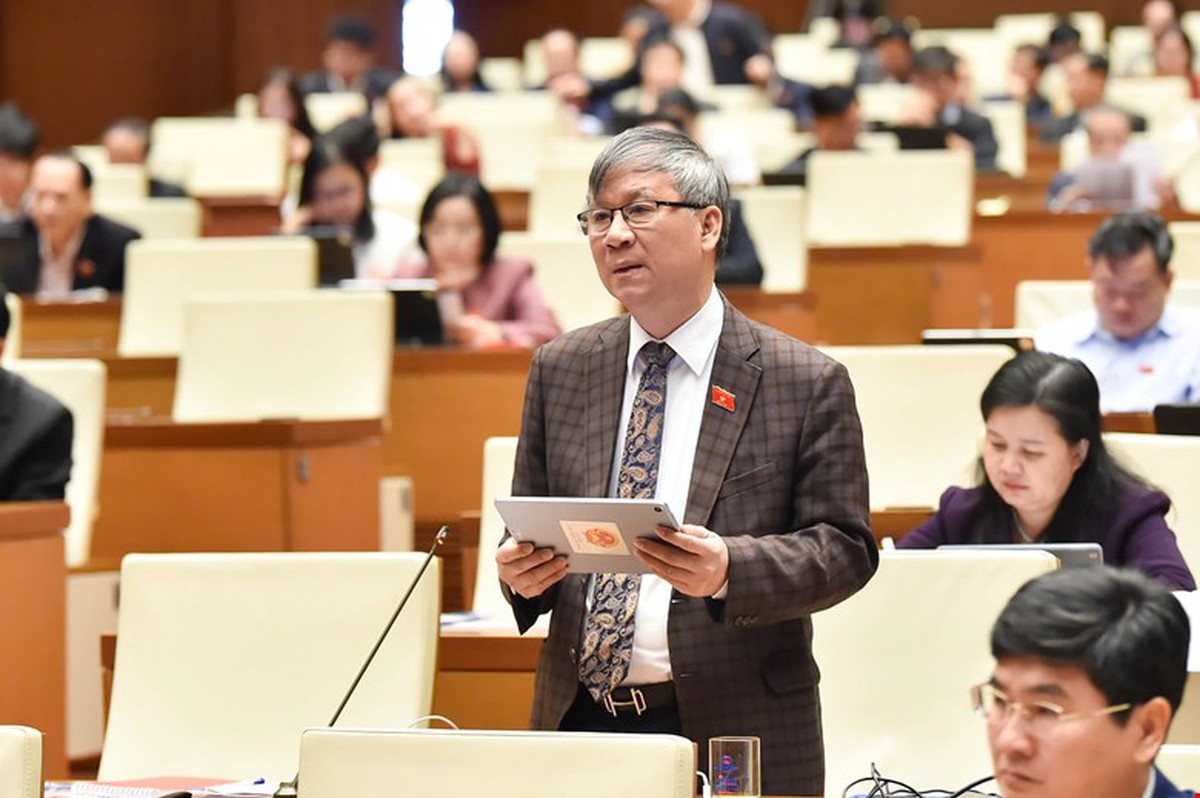 Thống nhất cao việc cấm đầu tư kinh doanh thuốc lá điện tử và thuốc lá nung nóng- Ảnh 1.