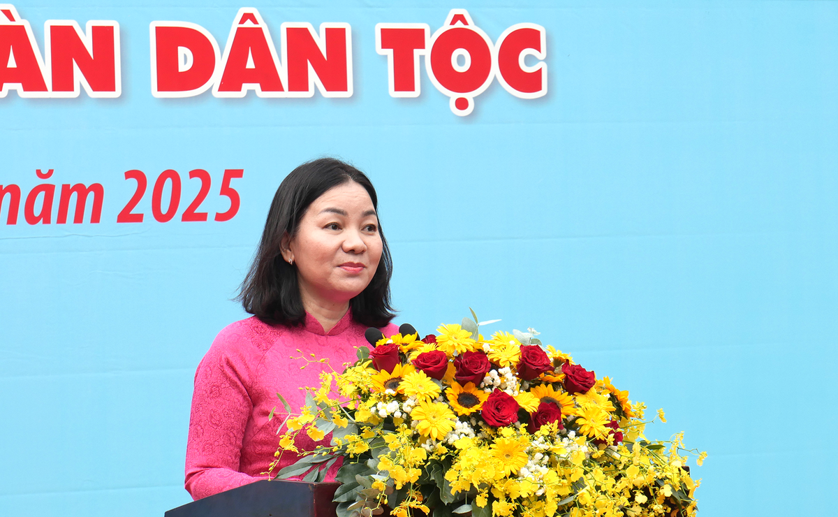 Đoàn đại biểu Đại hội MTTQ Việt Nam TPHCM dâng hoa tưởng nhớ Chủ tịch Hồ Chí Minh- Ảnh 3. Đoàn đại biểu Đại hội MTTQ Việt Nam TPHCM dâng hoa tưởng nhớ Chủ tịch Hồ Chí Minh- Ảnh 3.