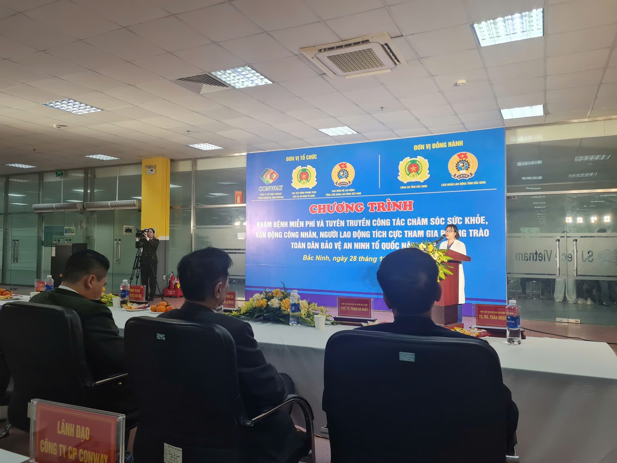 Khám bệnh miễn phí cho 2.000 đoàn viên, người lao động tại Bắc Ninh- Ảnh 1.