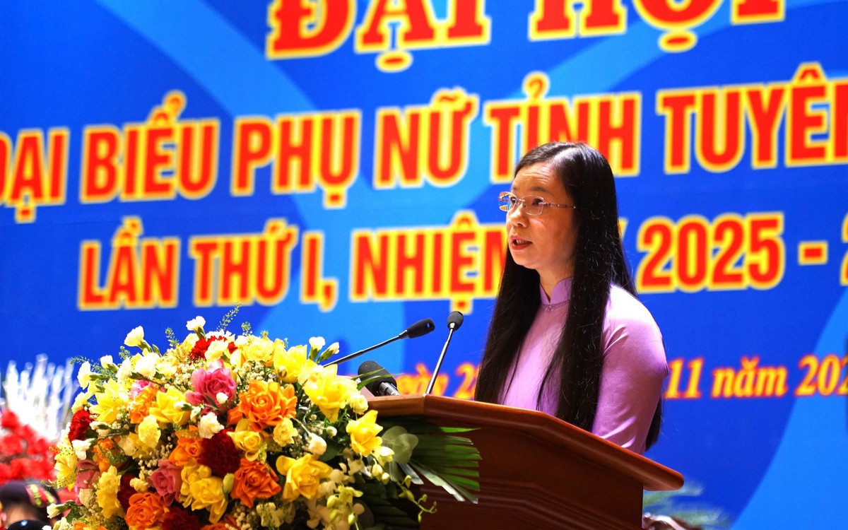 Xây dựng người phụ nữ Tuyên Quang thời đại mới
có tri thức, bản lĩnh và khát vọng vươn lên- Ảnh 8. Xây dựng người phụ nữ Tuyên Quang thời đại mới
có tri thức, bản lĩnh và khát vọng vươn lên- Ảnh 8.