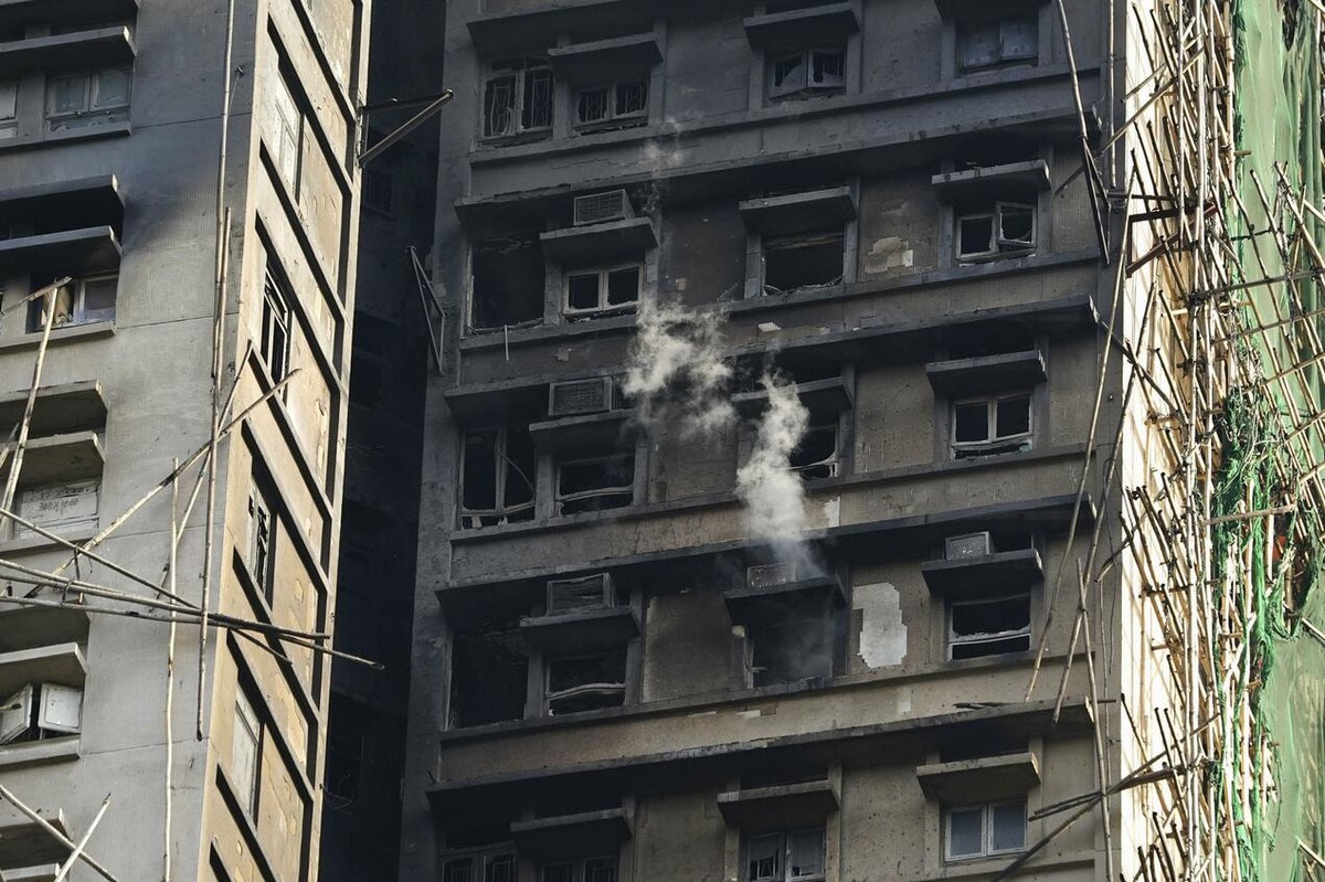 Vụ cháy chung cư Hồng Kông: Điều tra về trách nhiệm hình sự và tham nhũng- Ảnh 3.