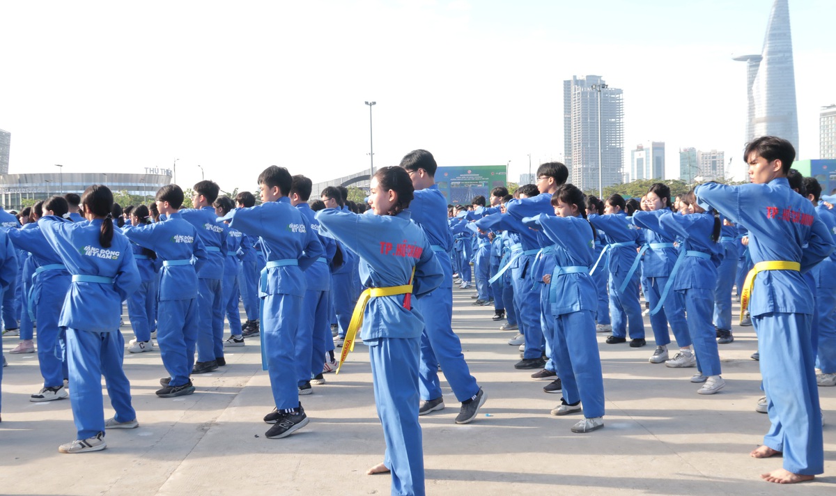 Hơn 60.000 học sinh TPHCM đồng diễn võ nhạc Vovinam cùng xác lập kỷ lục thế giới- Ảnh 3.