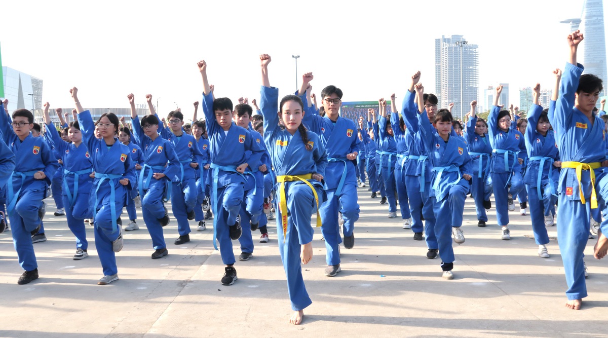 Hơn 60.000 học sinh TPHCM đồng diễn võ nhạc Vovinam cùng xác lập kỷ lục thế giới- Ảnh 4.