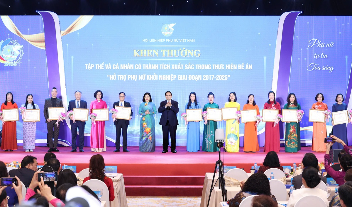 Vinh danh 61 tập thể và 84 cá nhân có thành tích xuất sắc trong thực hiện Đề án 939- Ảnh 1.