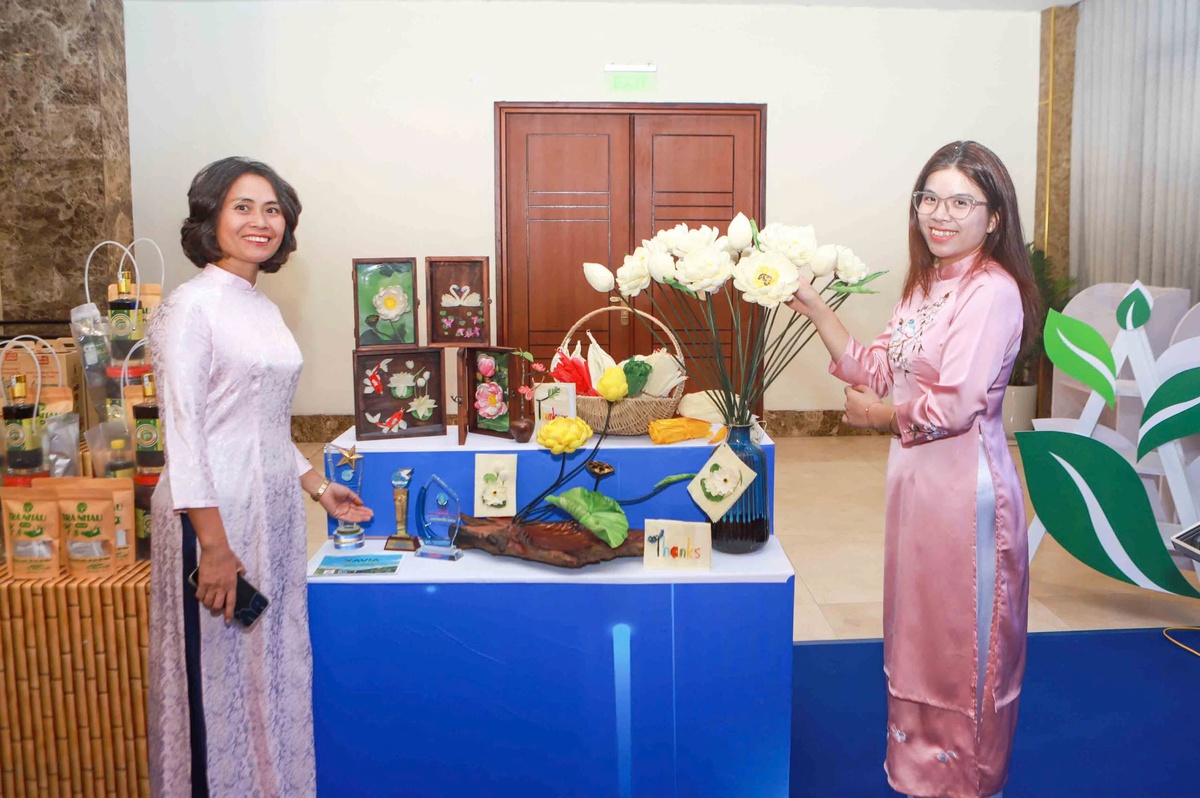 Rộn ràng ngày hội lớn của phụ nữ khởi nghiệp- Ảnh 10.