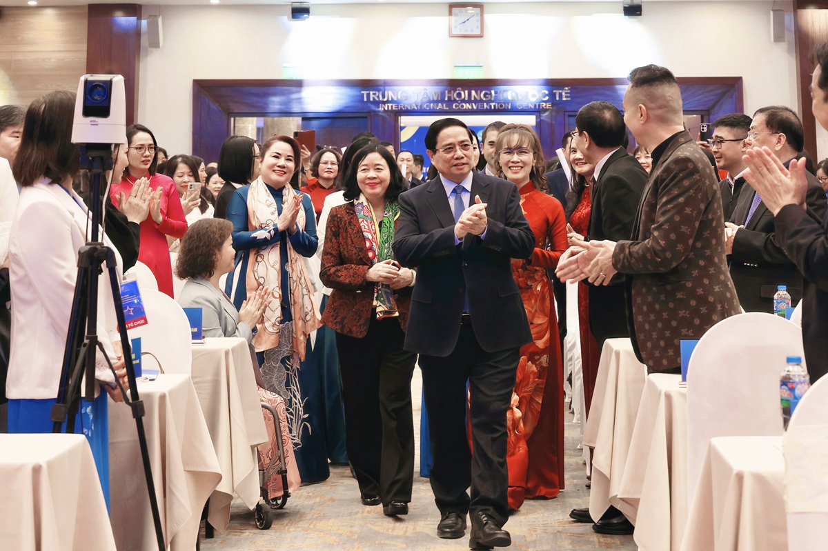 Thủ tướng Phạm Minh Chính dự Hội nghị tổng kết Đề án Hỗ trợ phụ nữ khởi nghiệp- Ảnh 1. Thủ tướng Phạm Minh Chính dự Hội nghị tổng kết Đề án Hỗ trợ phụ nữ khởi nghiệp- Ảnh 1.