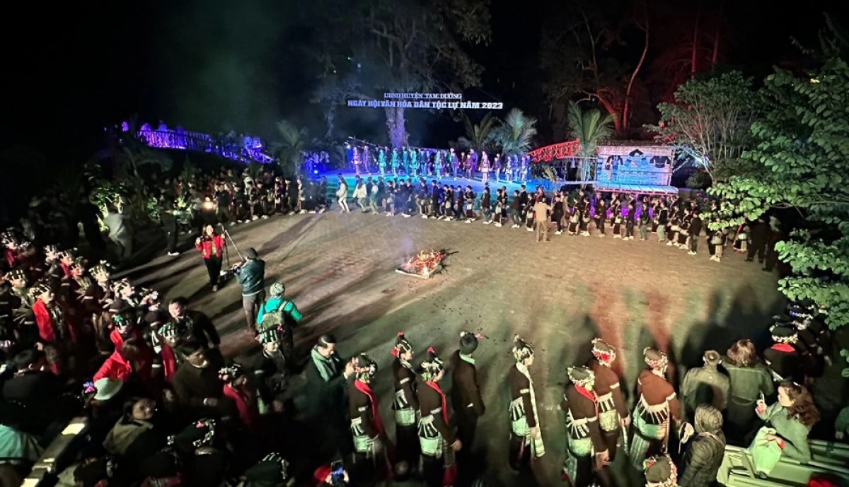 Lồng ghép bảo tồn văn hóa dân tộc Lự trong chương trình xây dựng nông thôn mới- Ảnh 1.