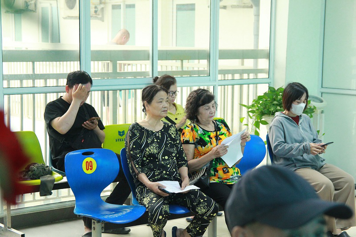 Thời điểm "vàng" thực hiện miễn viện phí toàn dân- Ảnh 3.