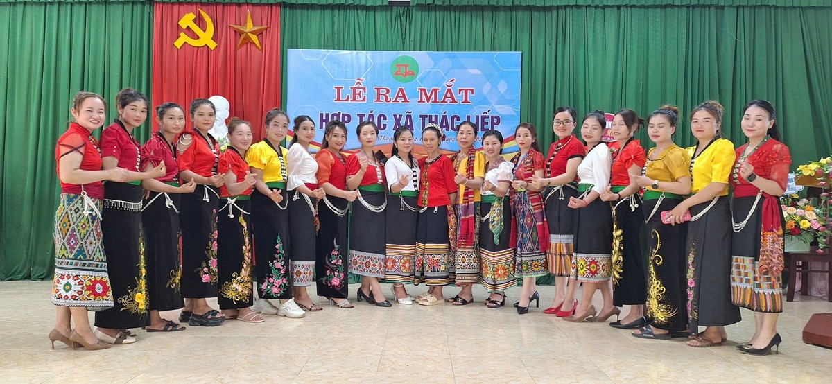 “Bắt sóng” công nghệ để đánh thức du lịch vùng cao Sơn Lâm- Ảnh 3.