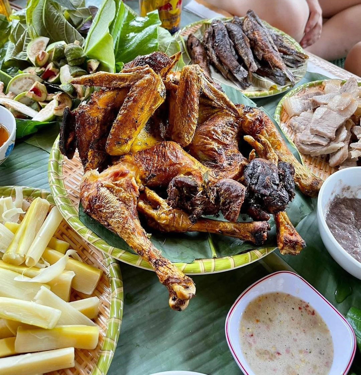 “Bắt sóng” công nghệ để đánh thức du lịch vùng cao Sơn Lâm- Ảnh 4.