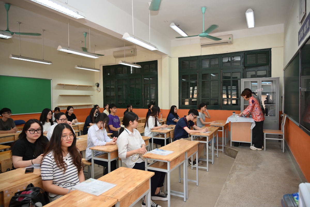 Bỏ tổ hợp C00: Chuyên gia chỉ cách điều chỉnh để đảm bảo quyền lợi cho thí sinh- Ảnh 1. Bỏ tổ hợp C00: Chuyên gia chỉ cách điều chỉnh để đảm bảo quyền lợi cho thí sinh- Ảnh 1.