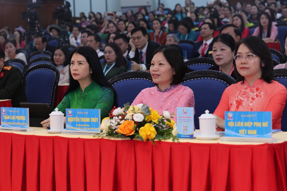 Mở rộng hội nhập và phát huy bản sắc phụ nữ Thanh Hóa- Ảnh 1. Mở rộng hội nhập và phát huy bản sắc phụ nữ Thanh Hóa- Ảnh 1.