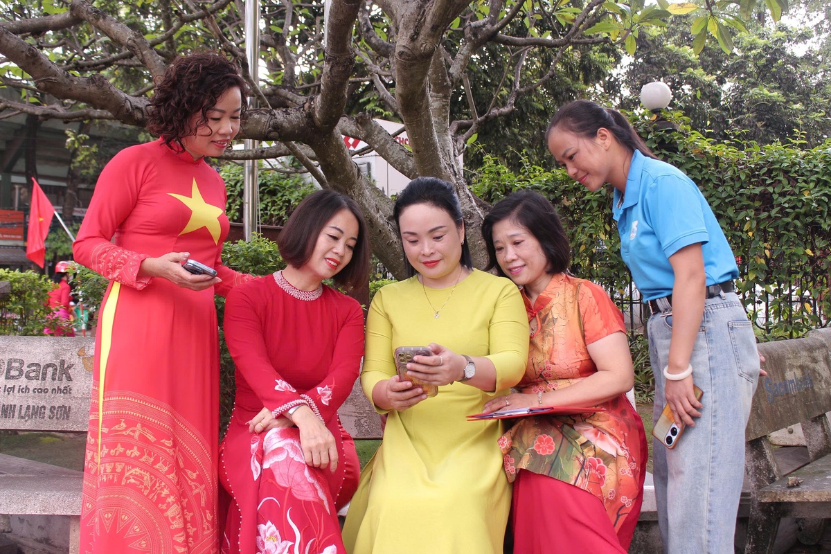 Phụ nữ xứ Lạng nỗ lực "giảm nghèo thông tin" để cùng nhau thoát nghèo- Ảnh 3.