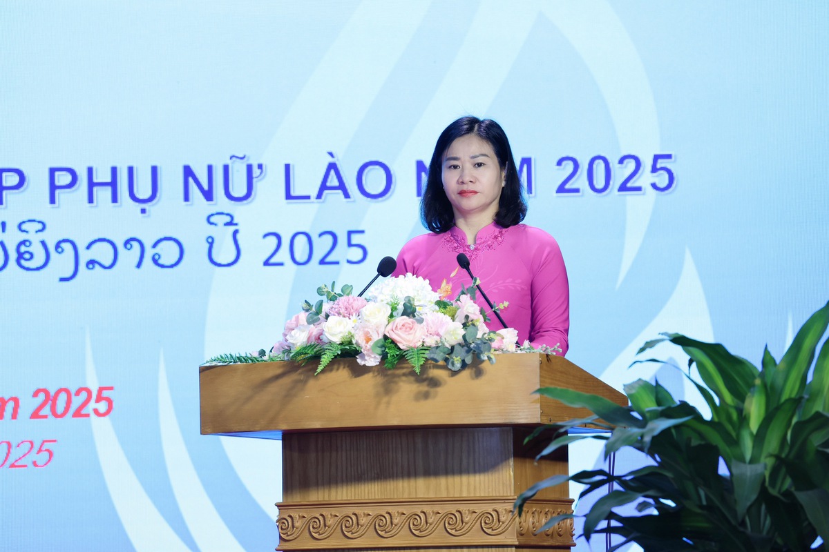 Trung ương Hội LHPN Việt Nam bế giảng lớp bồi dưỡng cán bộ Hội LHPN Lào năm 2025- Ảnh 2.