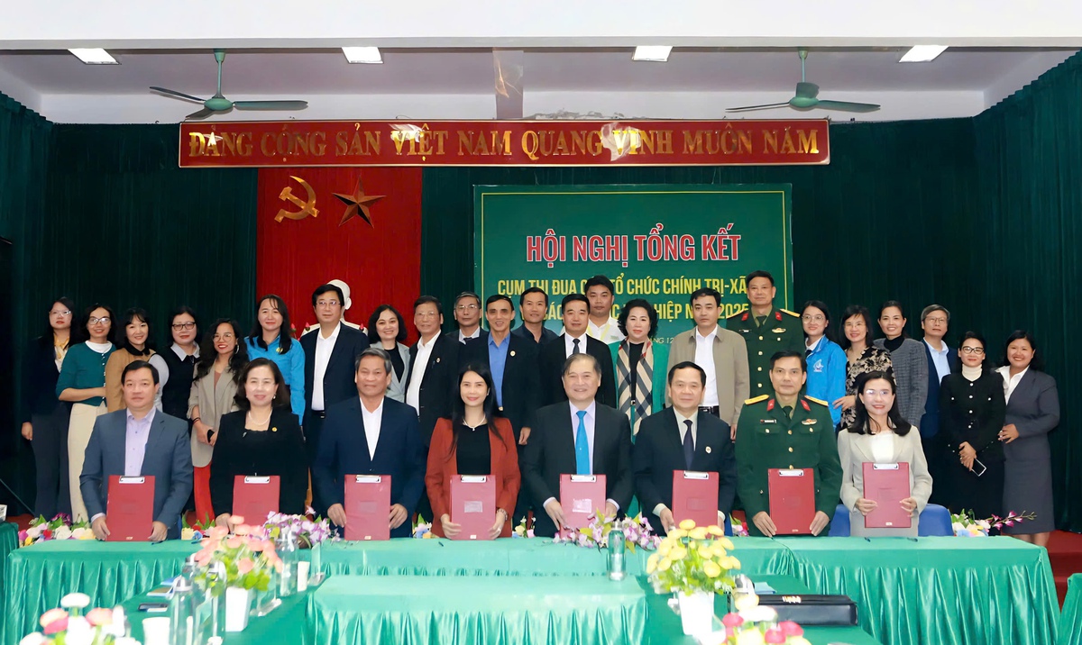 Hội LHPN Việt Nam nhận nhiệm vụ Cụm trưởng Cụm thi đua các tổ chức chính trị - xã hội và các tổ chức Liên hiệp năm 2026- Ảnh 2. Hội LHPN Việt Nam nhận nhiệm vụ Cụm trưởng Cụm thi đua các tổ chức chính trị - xã hội và các tổ chức Liên hiệp năm 2026- Ảnh 2.