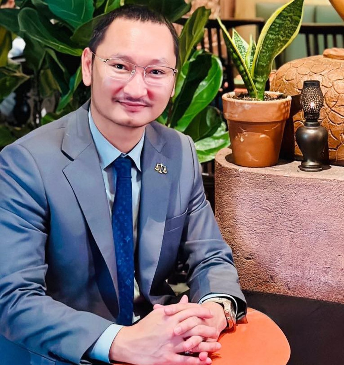 Luật sư: Các cá nhân, tổ chức đóng góp có quyền yêu cầu Dự án "Nuôi em" giải trình- Ảnh 1.