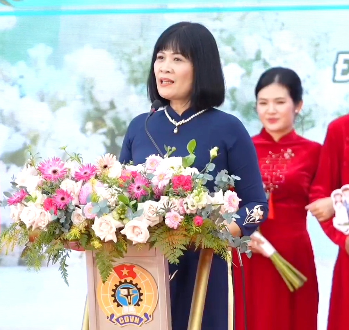 Khi Công đoàn trở thành "ông tơ bà mối"- Ảnh 4. Khi Công đoàn trở thành "ông tơ bà mối"- Ảnh 4.