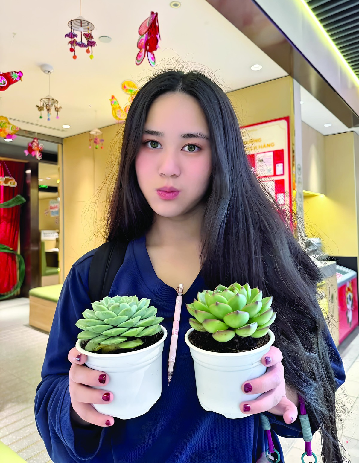 Bella Vũ Huyền Diệu lựa chọn những món quà xanh tặng người thân, bạn bè các dịp lễ quan trọng Bella Vũ Huyền Diệu lựa chọn những món quà xanh tặng người thân, bạn bè các dịp lễ quan trọng