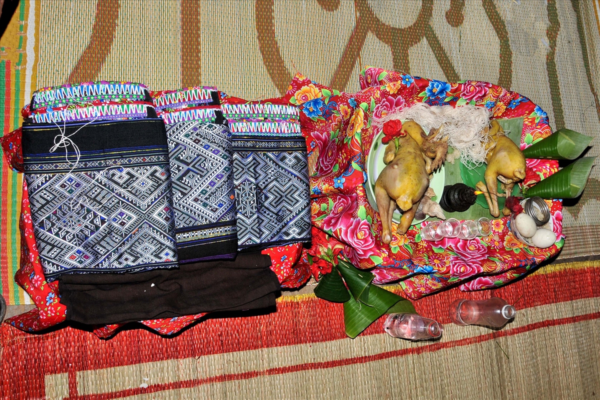 Độc đáo phong tục cưới xin truyền thống của người Lự trong nhịp sống mới- Ảnh 1. Độc đáo phong tục cưới xin truyền thống của người Lự trong nhịp sống mới- Ảnh 1.