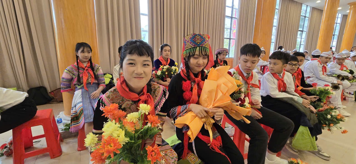 Những bông hoa đẹp, đầy sắc hương trong ngày hội lớn của tuổi trẻ Lạng Sơn- Ảnh 7.