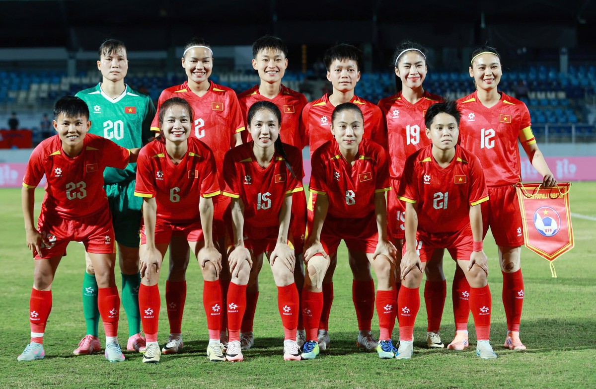 Thua luân lưu, Đội tuyển bóng đá nữ Việt Nam nhận Huy chương bạc SEA Games 33- Ảnh 5.