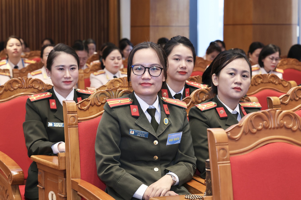 Những hình ảnh đẹp tại Đại hội đại biểu Phụ nữ Bộ Công an lần thứ X- Ảnh 9.