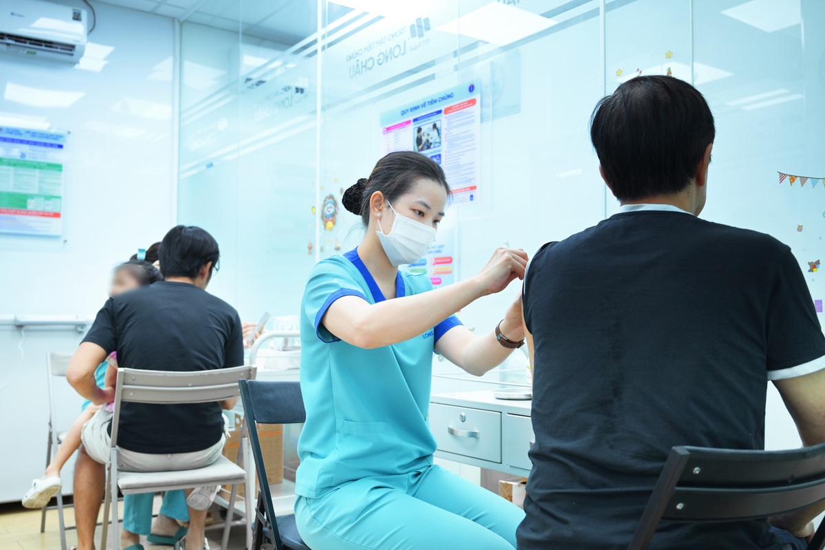 Thêm 4 bệnh truyền nhiễm nhóm B đã có vắc-xin: Cảnh báo cấp tốc từ chuyên gia dịch tễ- Ảnh 1.