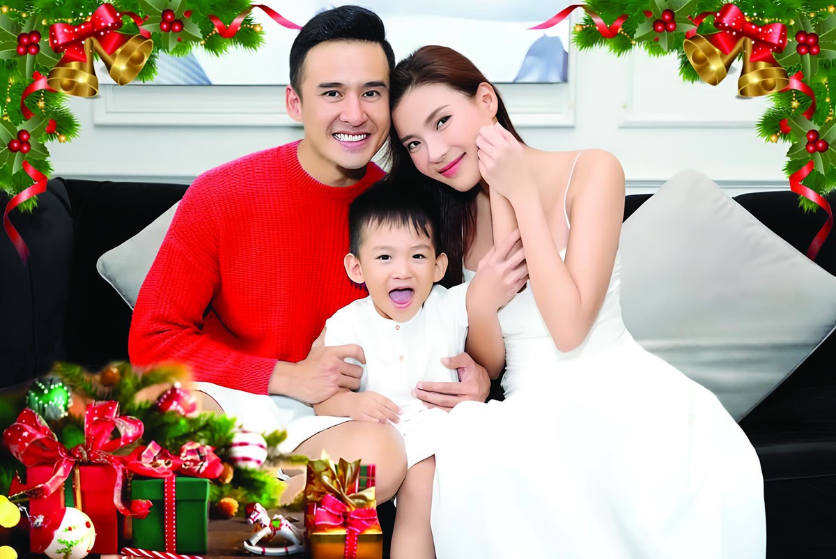 Gia đình Thúy Diễm - Lương Thế Thành  đón Giáng sinh bên nhau