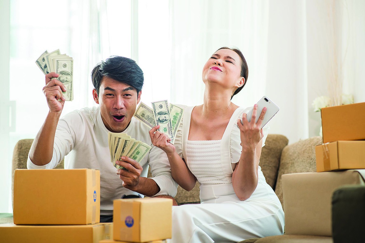 Vợ chồng "gối chăn nguội lạnh" vì chuyện tiền bạc- Ảnh 1.