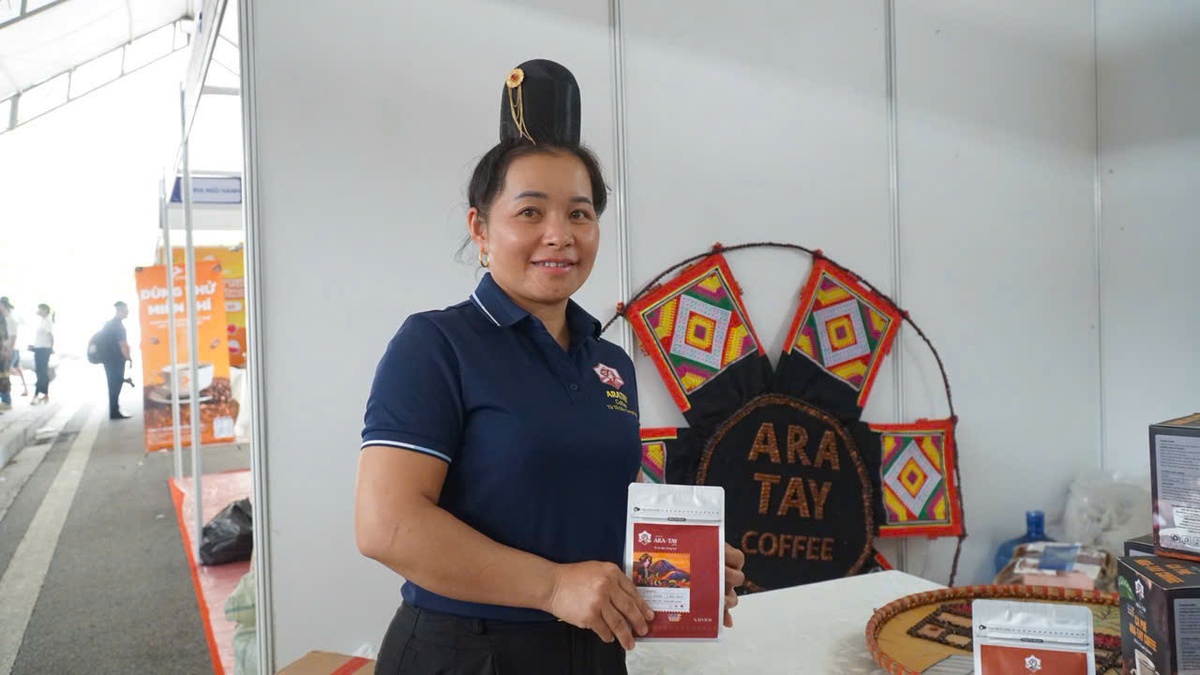 Những người phụ nữ giúp hạt cà phê Sơn La “vượt dốc”- Ảnh 5.