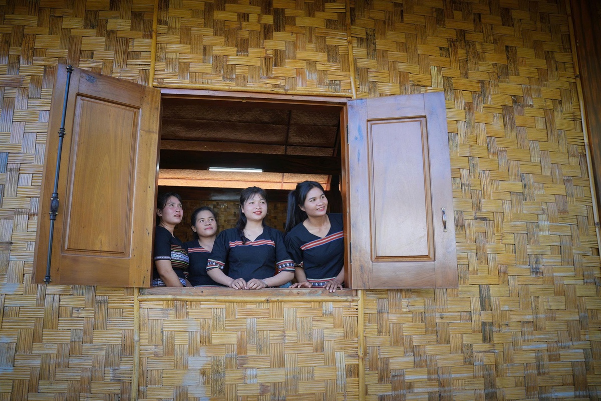 Những người M'Nông giữ âm vang nhịp điệu cồng chiêng giữa đại ngàn- Ảnh 9. Những người M'Nông giữ âm vang nhịp điệu cồng chiêng giữa đại ngàn- Ảnh 9.