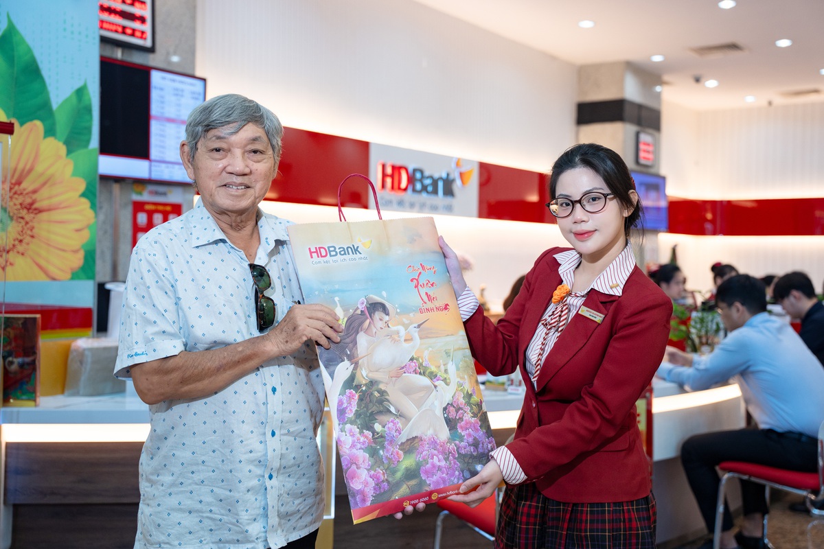 Bộ lịch HDBank 2026 - Di sản rực rỡ hòa nhịp tinh thần đổi mới- Ảnh 2.