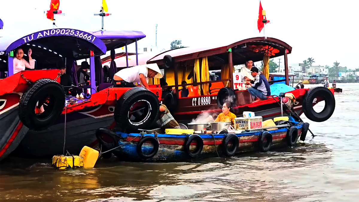 Chợ nổi Cái Răng: Một thoáng bình yên giữa dòng sông Hậu- Ảnh 5.