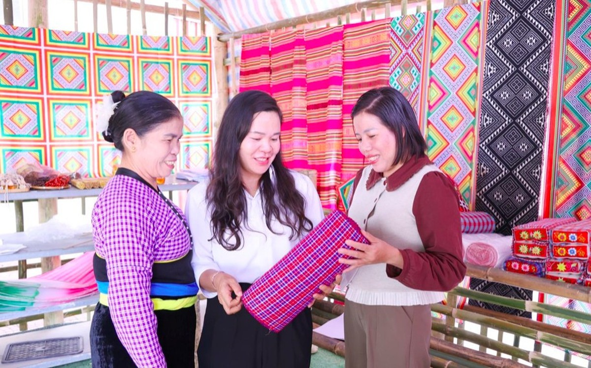 10 dấu ấn nổi bật của Hội LHPN tỉnh Sơn La giai đoạn 2021-2025- Ảnh 4.